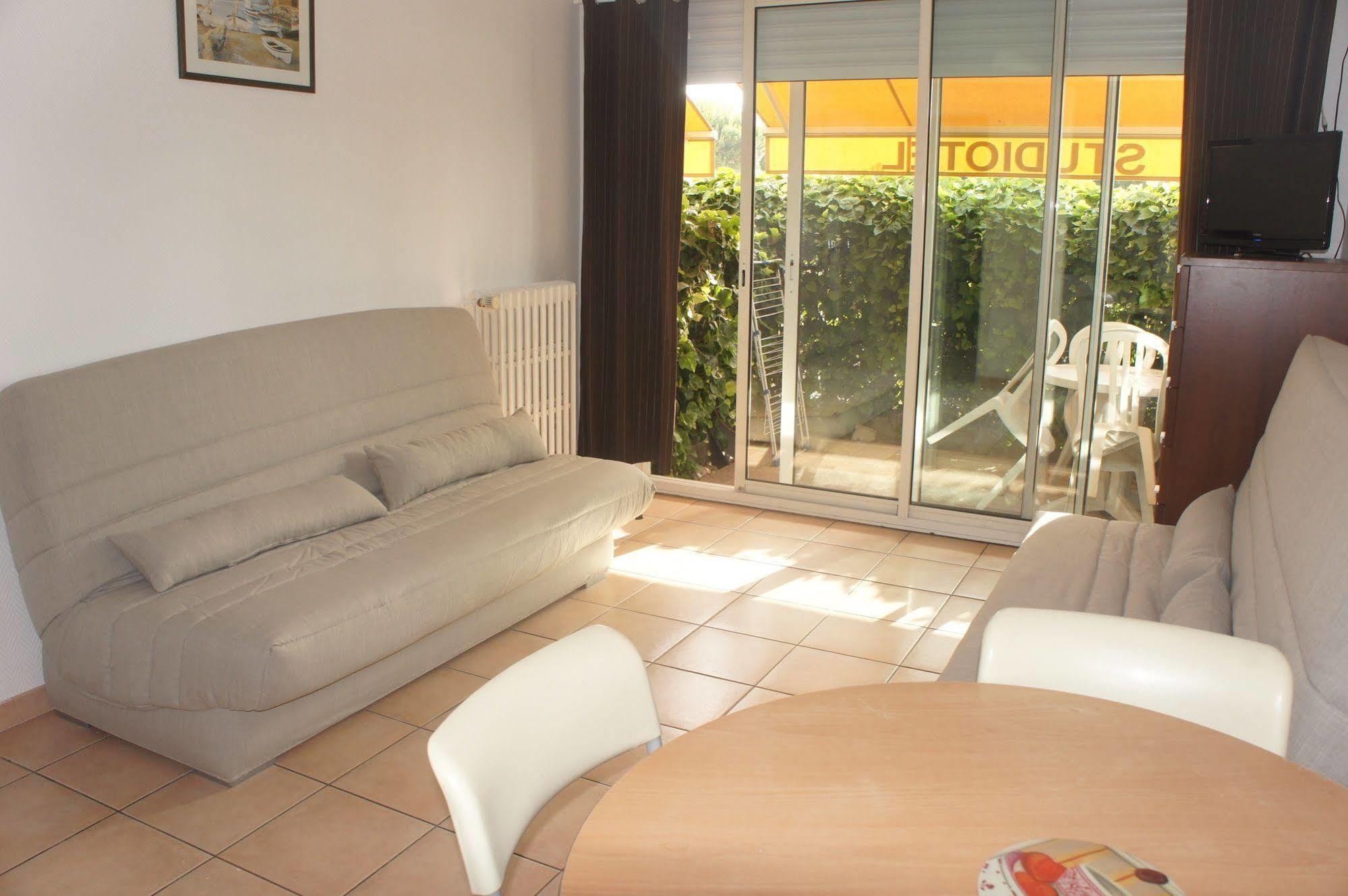 Meublee Studiotel Holiday home